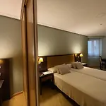 Arenteiro Apartahotel 3*