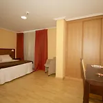 Apartahotel Arenteiro