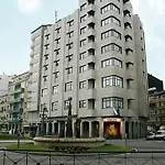 Apartahotel Arenteiro 3*