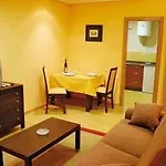 Apartahotel Arenteiro O Carballiño