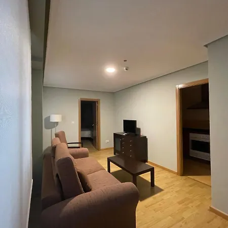 Apartahotel Arenteiro 3*