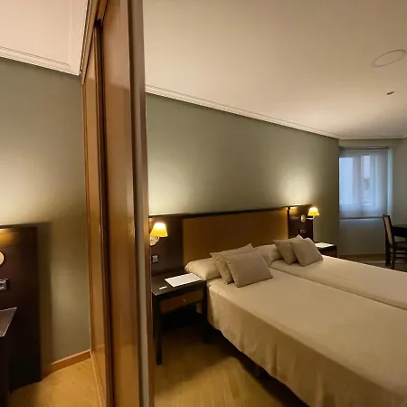 Arenteiro Aparthotel 3*