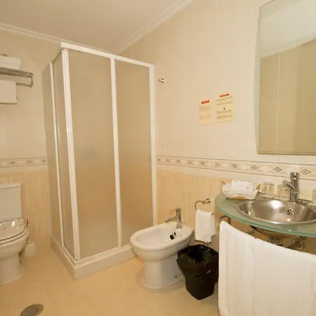 Arenteiro Aparthotel 3*