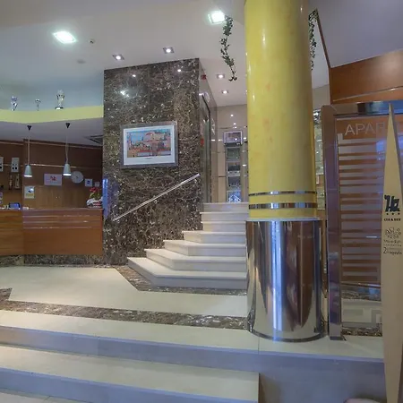 Arenteiro Hotel apartamentowy