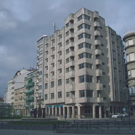 Aparthotel Arenteiro 3*