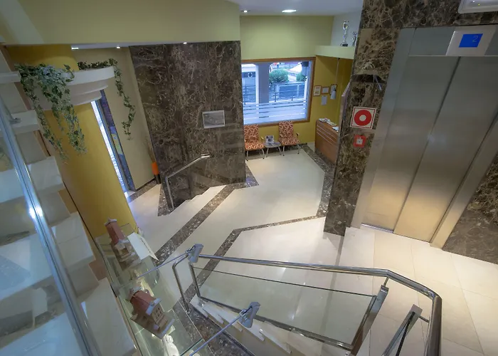 Aparthotel Arenteiro 3*