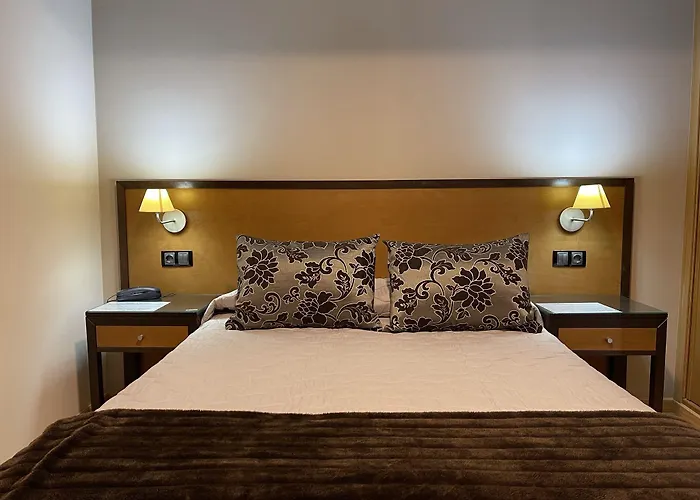 Arenteiro Aparthotel Carballino