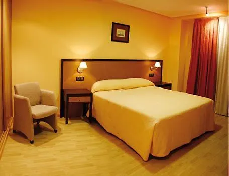 Aparthotel Arenteiro